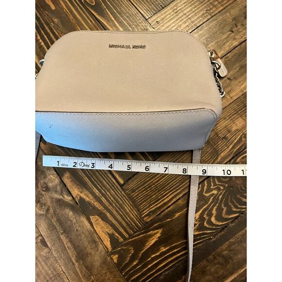 Michael Kors Small Cindy Dome Grey Crossbody Purse Neutral Classy Preppy Stains - Picture 6 of 15